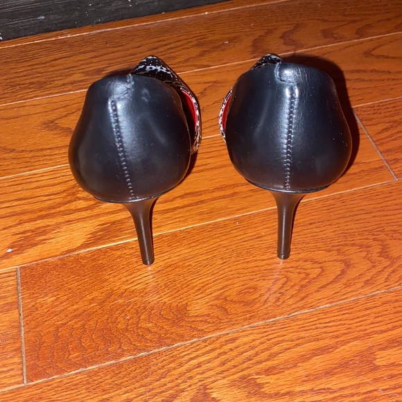 Steve Madden black & white snake pattern - Picture 5 of 10